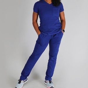 NWT Nexus Athletically Engineered Blue Scrub Set